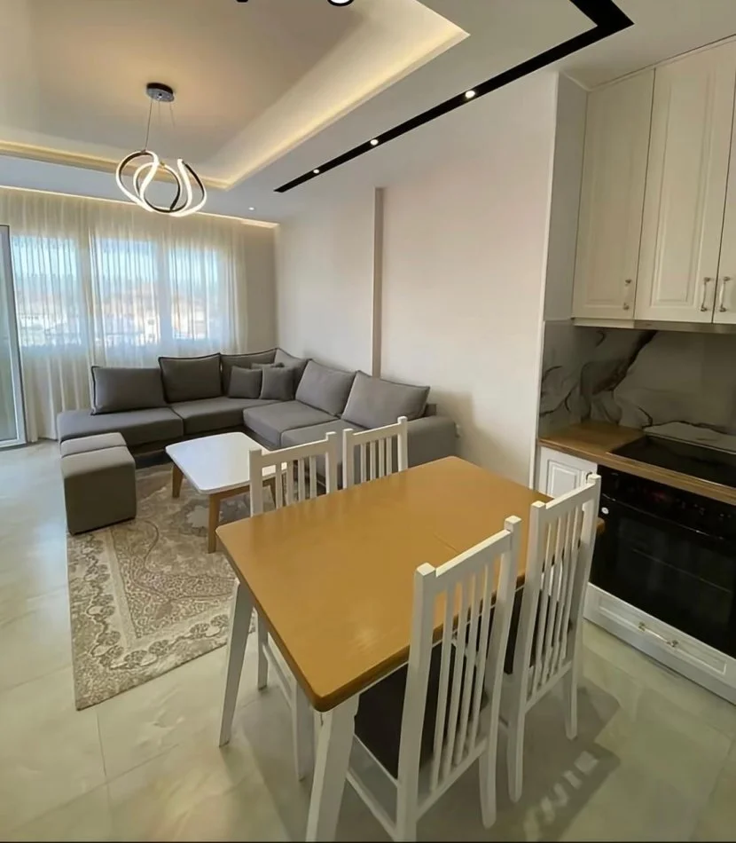 Tirane, jepet me qera apartament 1+1+Ballkon Kati 3, 65 m² 450 € (Tirane elbasan)