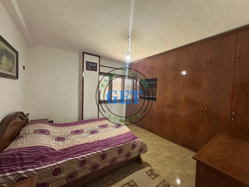 Durres, shitet shtepi private, 296 m² 240.000 €