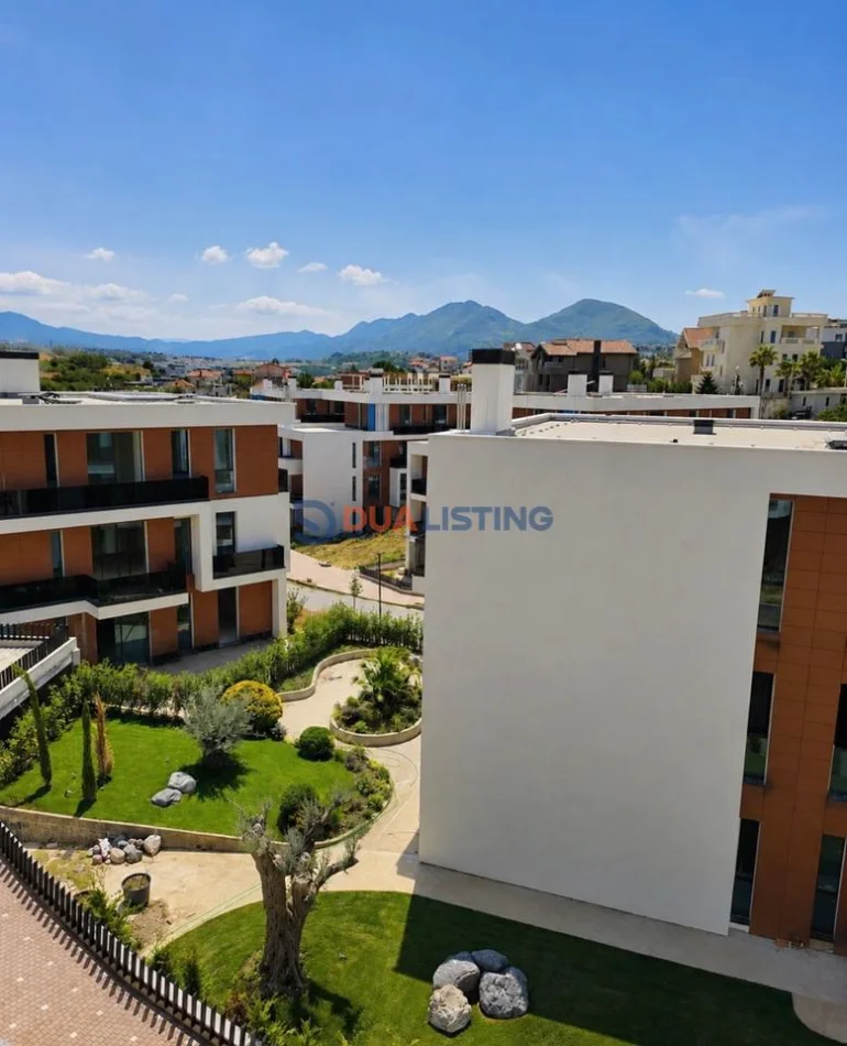 Tirane, shitet apartament 2+1 , 121 m² 330.000 € 