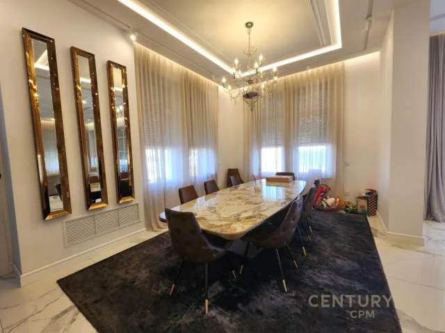 Tirane, shitet Vile 3 Katshe Kati 3, 666 m² 1 Euro (Rolling Hill Residence Tirana, Albania)