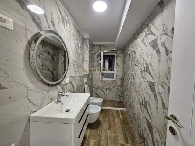 Tirane, shitet apartament 1+1 Kati 2, 53 m² 115.000 Euro (Sami Frasheri)