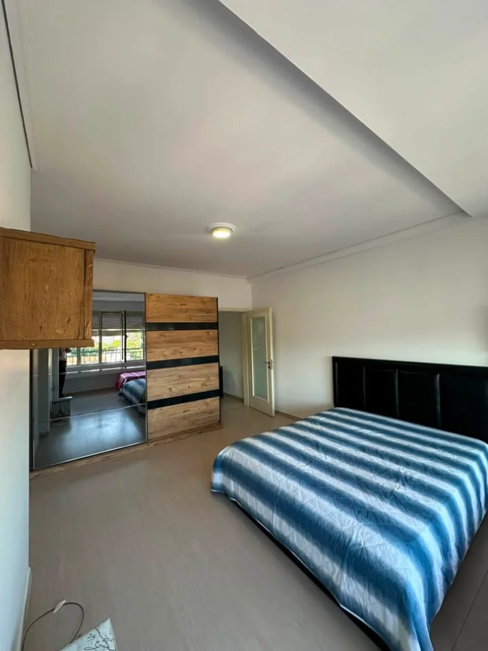 Tirane, shitet apartament 2+1+Ballkon Kati 8, 118 m² 190.000 € (Ali Demi)