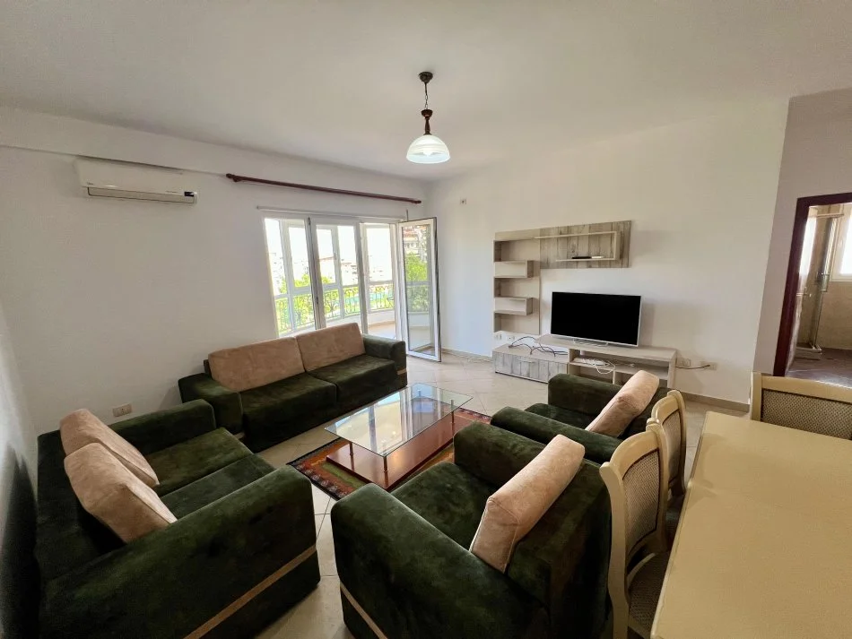 Tirane, jepet me qera apartament 2+1 Kati 6, 105 m² 750 € (Kopshti Zoologjik)