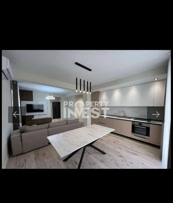 Tirane, jap me qera Vile 2+1+Ballkon Kati 3, 120 m² 150 € (Shefqet kuka)