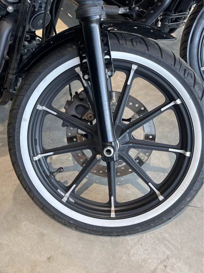 Tirane, shes Harley-Davidson Sporster Iron 883 '2016 Full Exta Super okazion 9.400 €