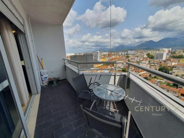 Tirane, jepet me qera apartament 1+1 Kati 11, 93 m² 500 Euro (Rruga e Dibres)