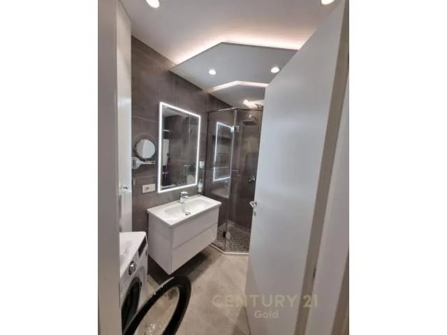 Tirane, jepet me qera apartament 2+1 Kati 4, 104 m² 1.000 Euro (Ndre Mjeda)