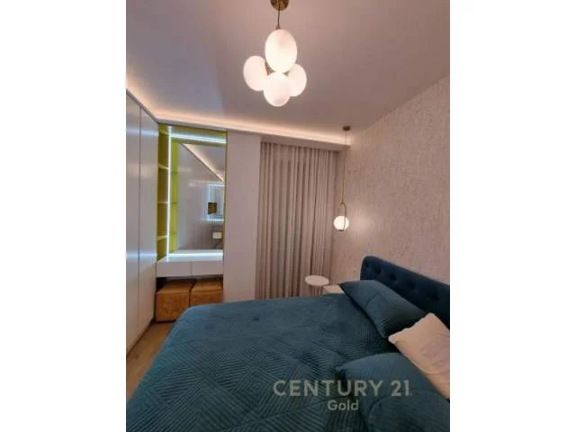 Tirane, jepet me qera apartament 2+1 Kati 4, 104 m² 1.000 Euro (Ndre Mjeda)