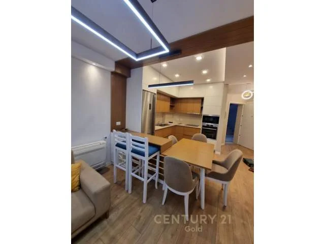 Tirane, jepet me qera apartament 2+1 Kati 4, 104 m² 1.000 Euro (Ndre Mjeda)