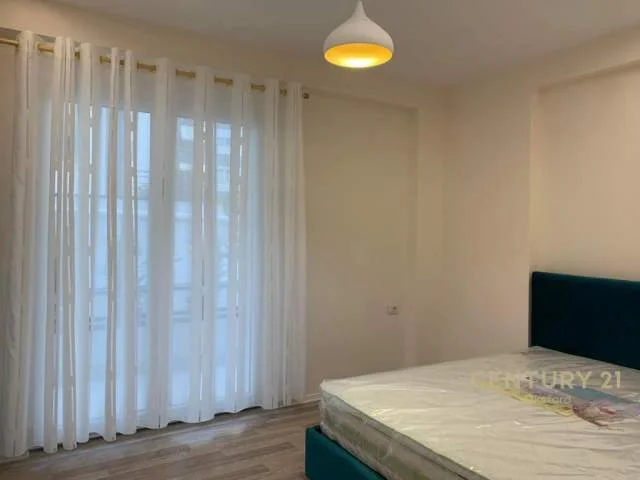 Tirane, jepet me qera apartament Kati 2, 63 m² 450 Euro (Tirana, Albania)