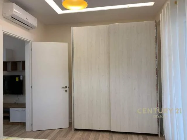 Tirane, jepet me qera apartament 1+1 Kati 2, 63 m² 450 Euro (Liqeni i Thate)