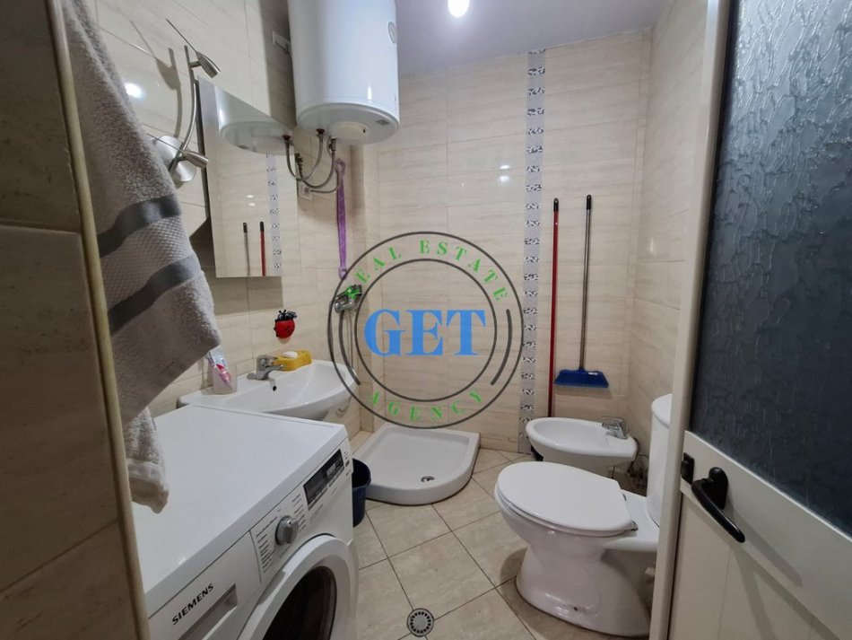 Durres, shitet apartament 1+1 Kati 5, 60 m² 75.000 € (Shkembi Kavajes Durrës)