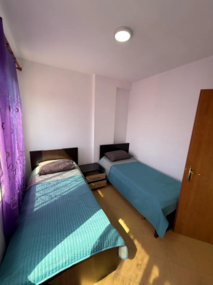 Tirane, shitet apartament 2+1 Kati 5, 86 m² 131.000 € (Bulevardi Migjeni)