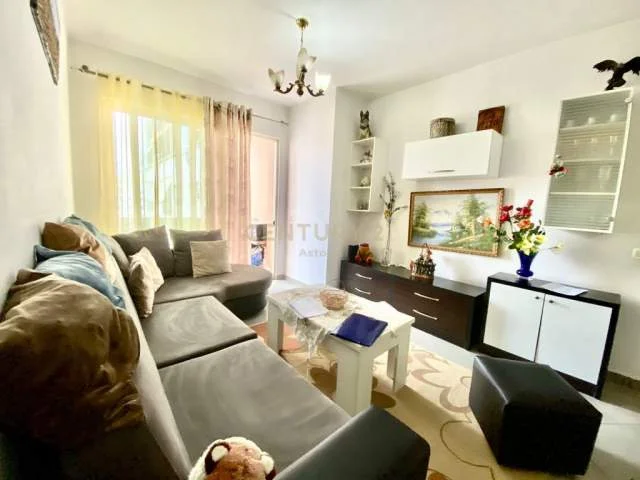 Tirane, shitet apartament 3+1 Kati 6, 97 m² 116.000 Euro (Astir)