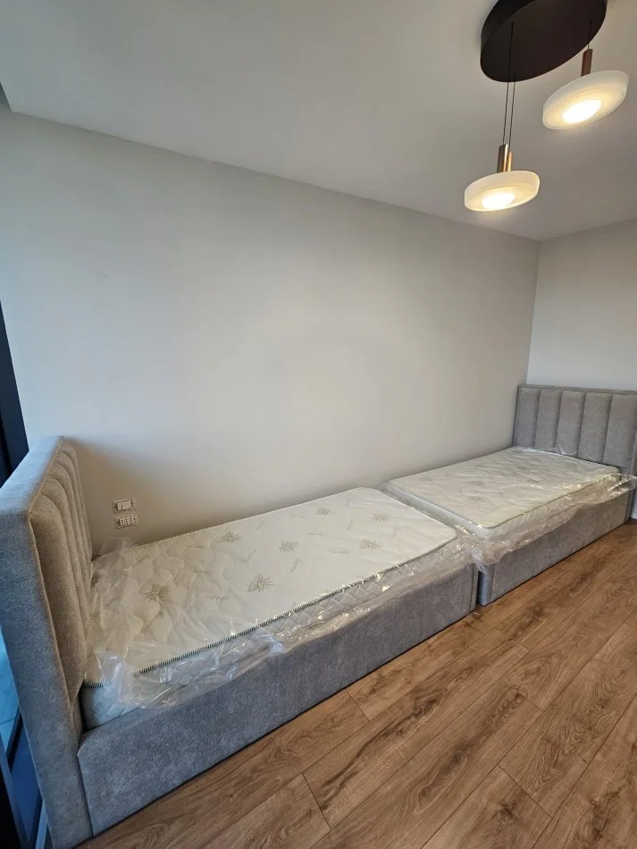 Tirane, jepet me qera apartament 2+1+Ballkon Kati 10, 128 m² 1.800 € 