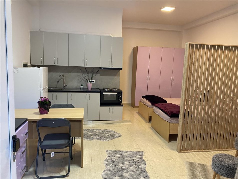 Tirane, jepet me qera garsonier Kati 1, 37 m² 35.000 € (KODRA E DIELLIT)