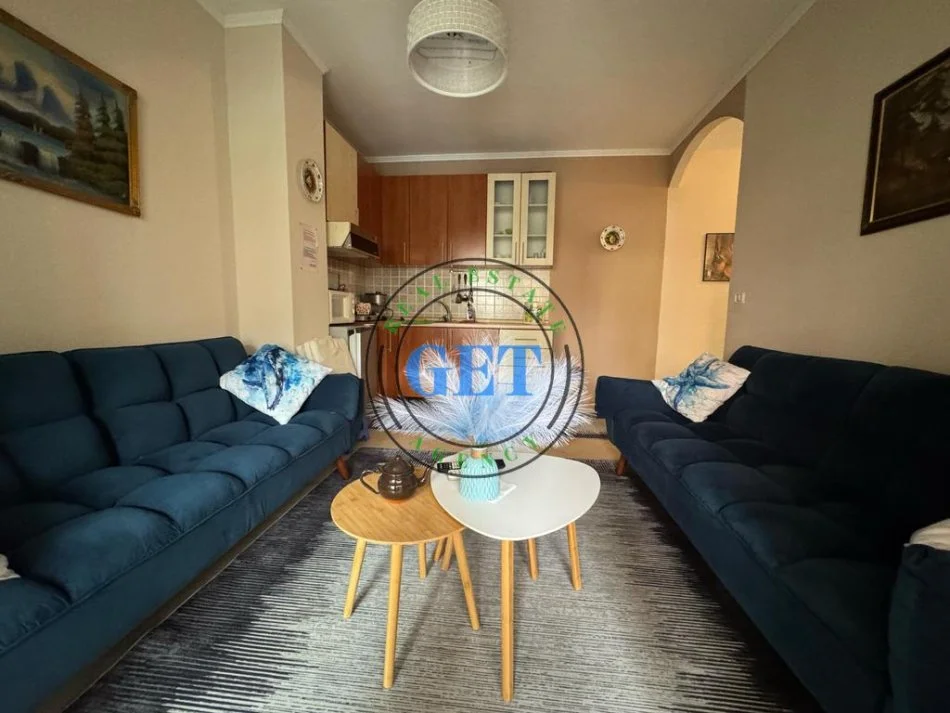 Durres, jepet me qera apartament 2+1 Kati 2, 80 m² 350 € (Golem, Durrës)