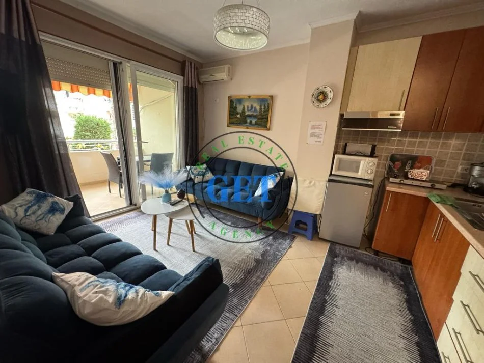 Durres, jepet me qera apartament 2+1 Kati 2, 80 m² 350 € (Golem, Durrës)