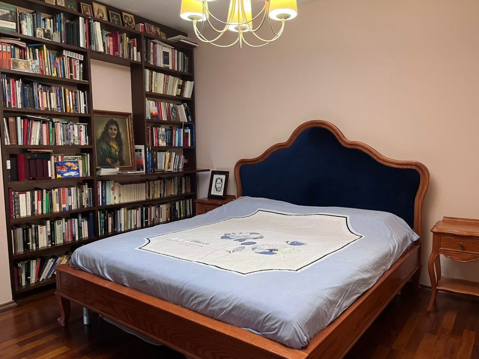 Tirane, jepet me qera apartament 2+1 Kati 3, 125 m² 800 € (Rruga e Elbasanit)