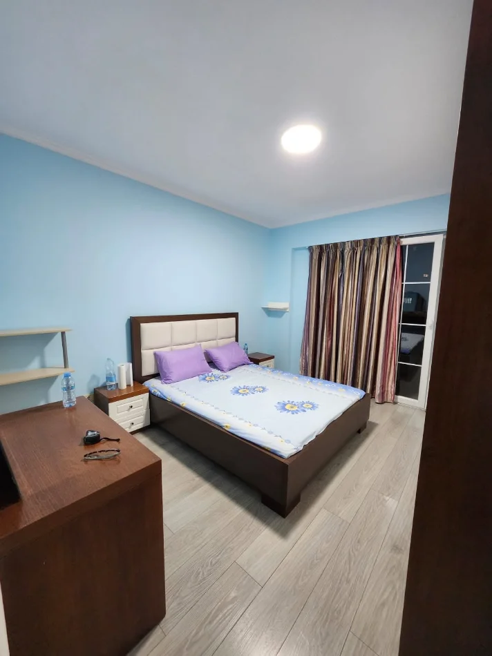 Shqiperi, jepet me qera apartament 2+1 Kati 4, 95 m² 600 € (gjimnazi qemal stafa)