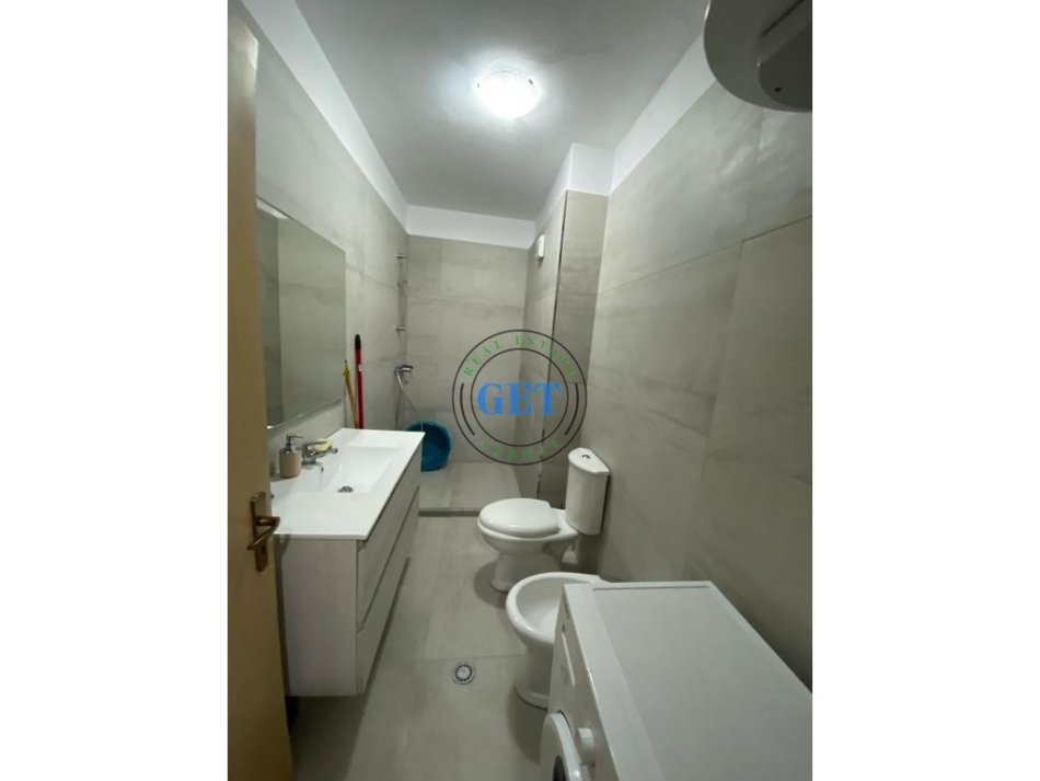 Durres, jepet me qera apartament 2+1 Kati 4, 90 m² 450 € (Plazh Iliria, Durrës)