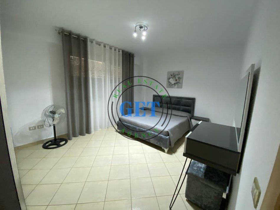 Durres, jepet me qera apartament 2+1 Kati 4, 90 m² 450 € (Plazh Iliria, Durrës)