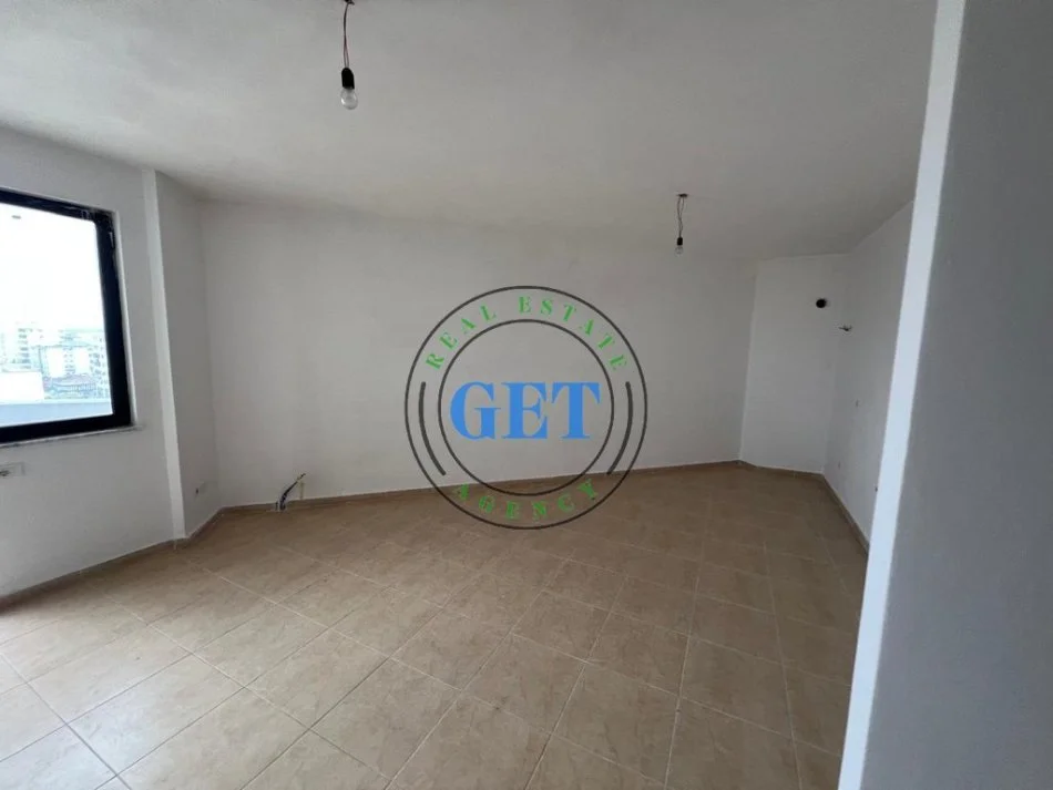 Durres, shitet apartament 2+1 Kati 6, 96 m² 80.000 € (Shkozet, Durres)