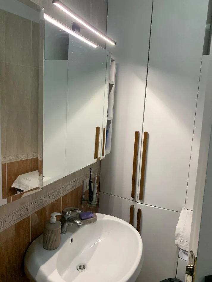 Tirane, shitet apartament 1+1+Ballkon Kati 9, 58 m² 100.000 € (Rruga teodor keko)