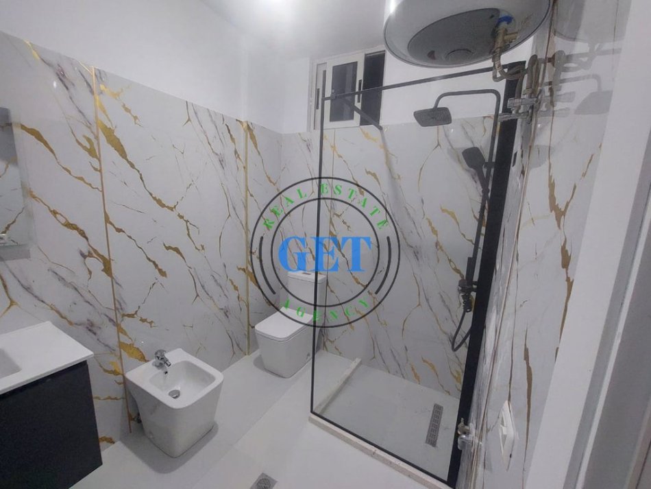 Durres, shitet apartament 1+1 Kati 5, 73 m² 109.000 € (Plazh Iliria, Durres)