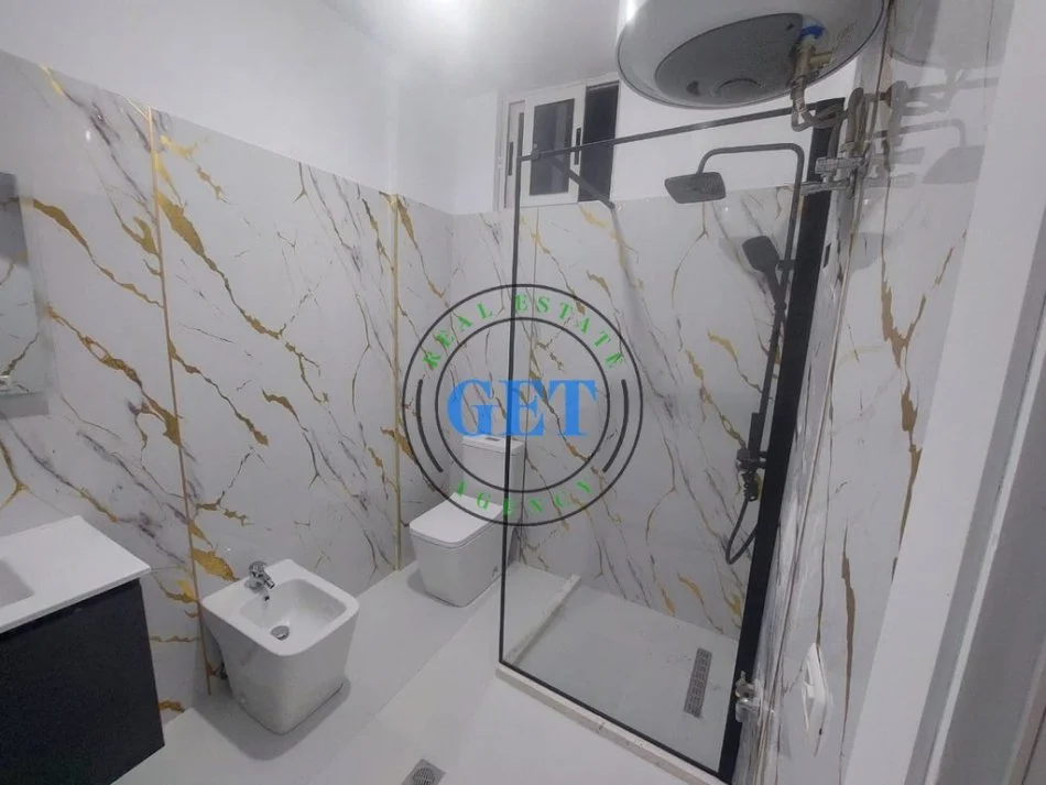 Durres, shitet apartament 1+1 Kati 5, 73 m² 109.000 € (Plazh Iliria, Durres)