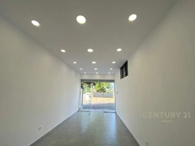 Tirane, jepet me qera ambjent biznesi Kati 0, 30 m² 350 Euro (Selite)