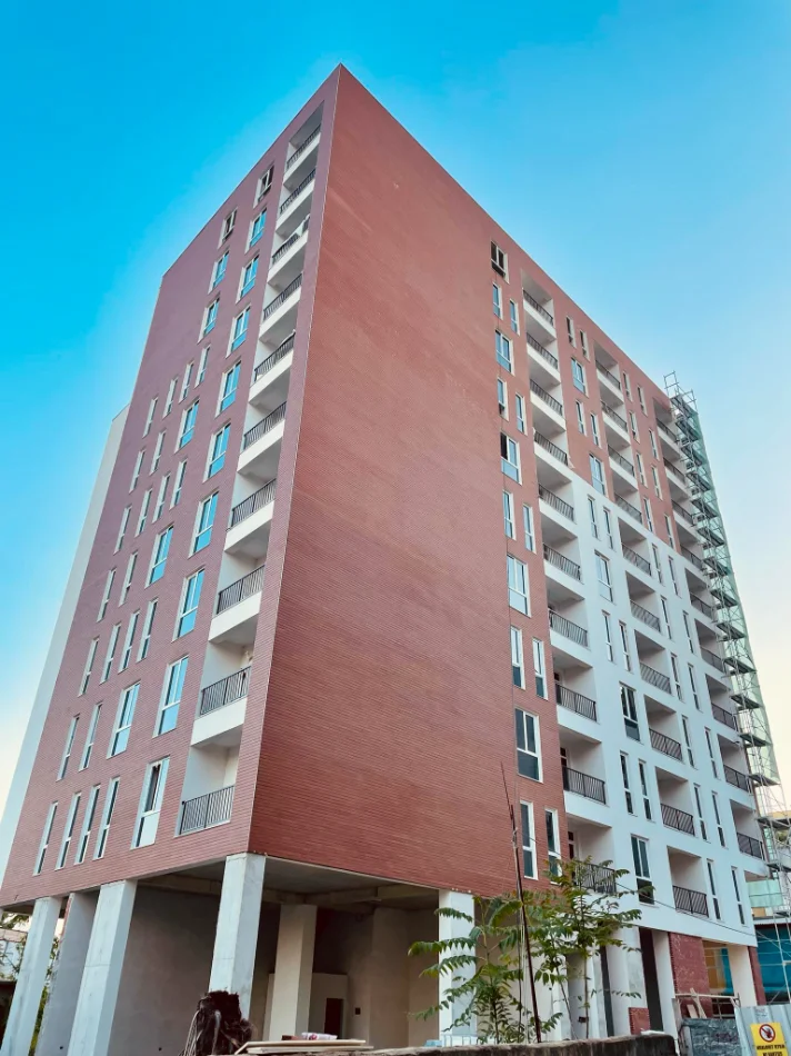 Tirane, shitet apartament 2+1 Kati 8, 97 m² 145.950 € (Fusha e Aviacionit)