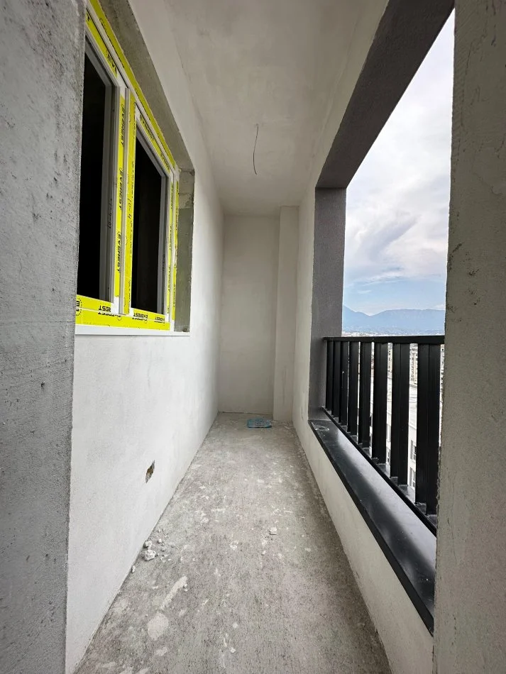 Tirane, shitet apartament 1+1+Aneks+Ballkon Kati 10, 66 m² 94.000 € (Rruga 5 Maj)