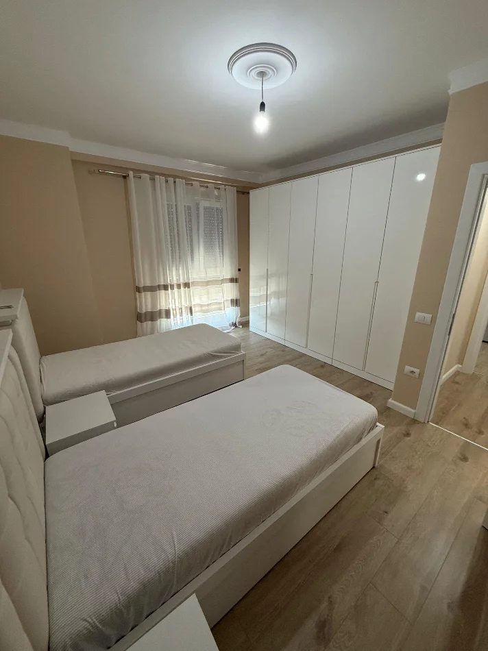 Tirane, jepet me qera apartament 2+1+Ballkon Kati 3, 100 m² 500 € (Apartament 2+1 Per Qera Colorsplash Residence Paskuqan I Pabanuar Me Pare)