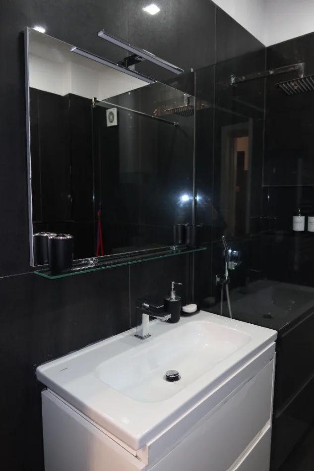 Tirane, jepet me qera apartament 2+1 Kati 4, 73 m² 800 € (Pranë Gjykatës së Rrethit)