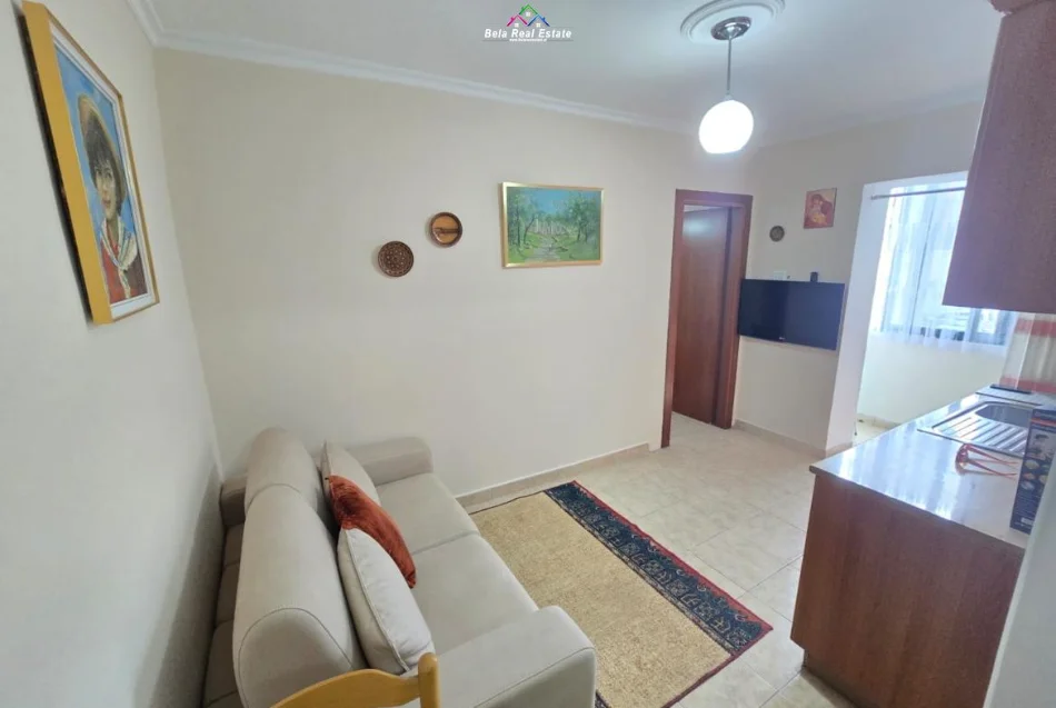 Tirane, jepet me qera apartament Kati 2, 42 m² 420 € (muihal grameno)