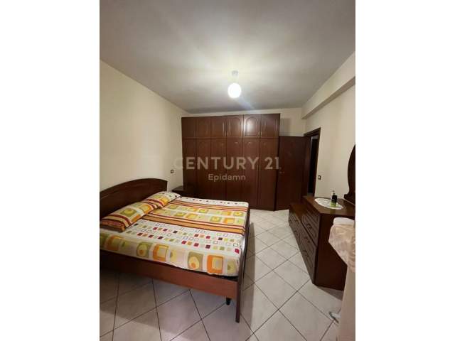 Durres, jepet me qera apartament 2+1+BLK Kati 4, 73 m² 350 Euro (..)
