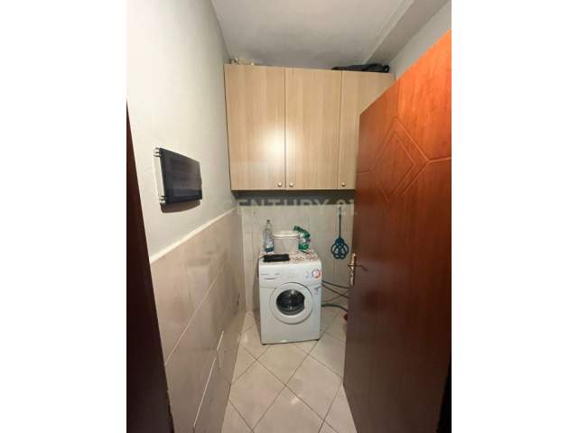Durres, jepet me qera apartament 2+1+BLK Kati 4, 73 m² 350 Euro (..)