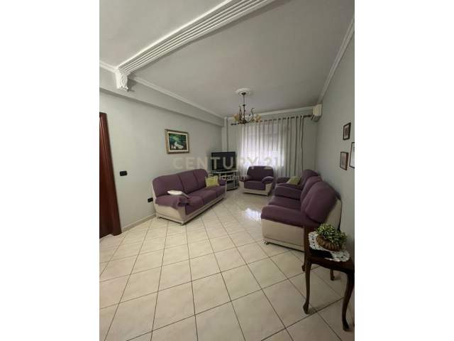Durres, jepet me qera apartament 2+1+BLK Kati 4, 73 m² 350 Euro (..)