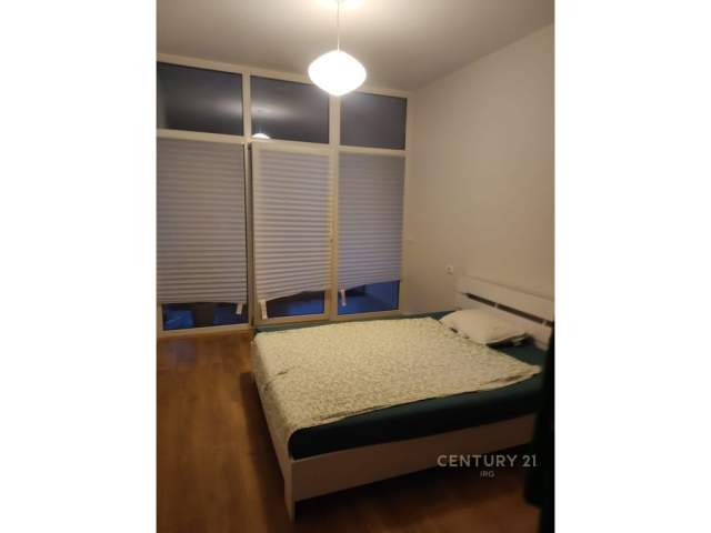 Tirane, jepet me qera apartament 1+1 Kati 8, 53 m² 550 Euro (kika 2)
