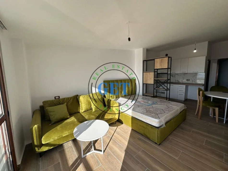 Durres, shitet garsonier 1+1 Kati 5, 40 m² 45.000 € (Golem)