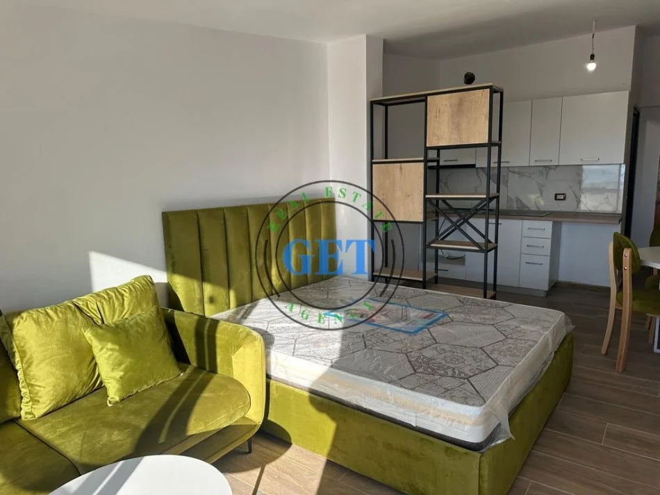 Durres, shitet garsonier 1+1+Ballkon Kati 5, 40 m² 50.000 € (Golem)