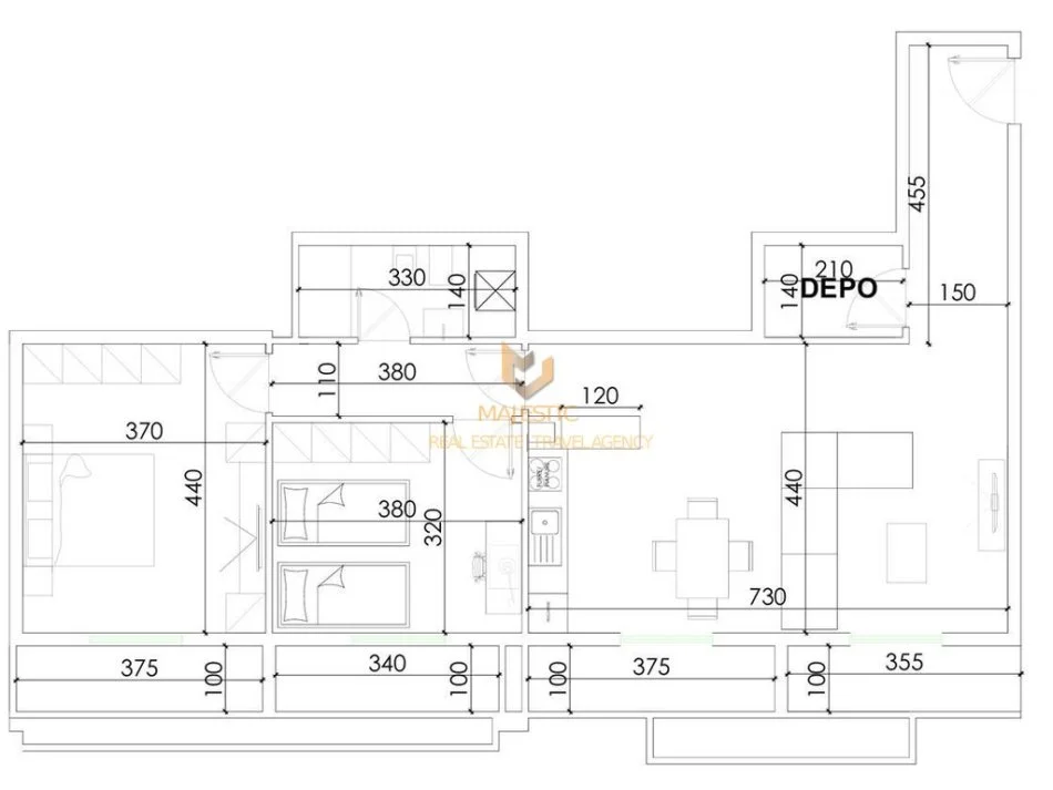 Tirane, shitet apartament 2+1+Ballkon Kati 1, 135 m² 202.500 € (rruga 5 maji)