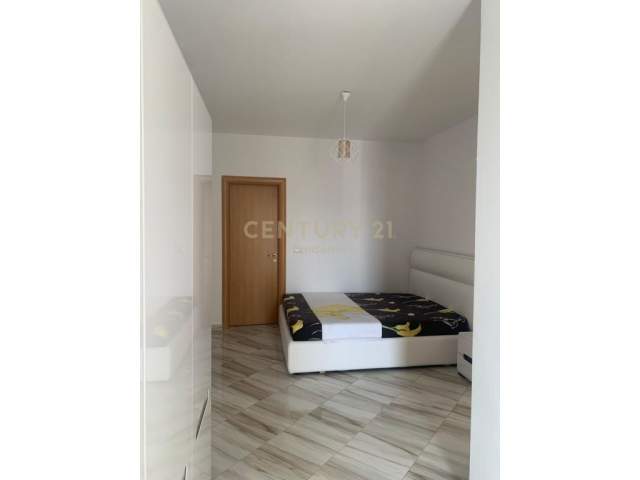 Durres, jepet me qera apartament 2+1+BLK Kati 10, 100 m² 400 Euro (..)
