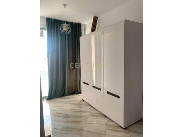 Durres, jepet me qera apartament 2+1+BLK Kati 10, 100 m² 400 Euro (..)