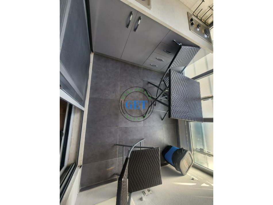 Durres, jepet me qera apartament 2+1 Kati 5, 80 m² 450 € (Stacioni Trenit, Durrës.)