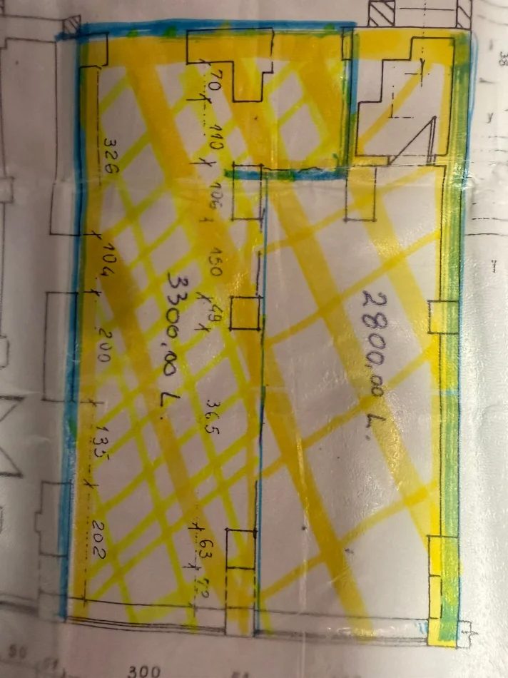 Tirane, jepet me qera dyqan Kati 0, 80 m² 6.100 € (21 Dhjetori)