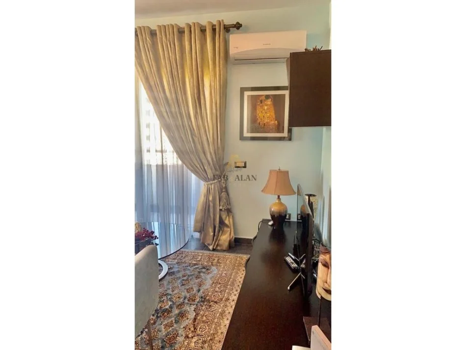 Tirane, jepet me qera apartament 1+1 Kati 4, 78 m² 850 € (Liqeni i Tiranes)