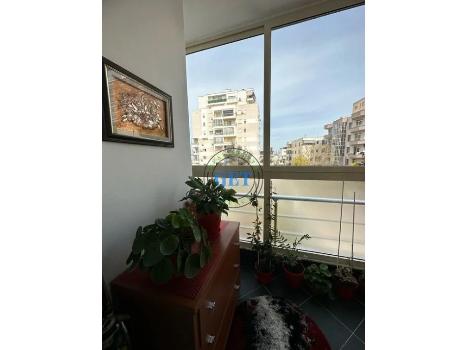Durres, shitet apartament 2+1 Kati 3, 112 m² 180.000 € (Plazh Rrota e Kuqe)