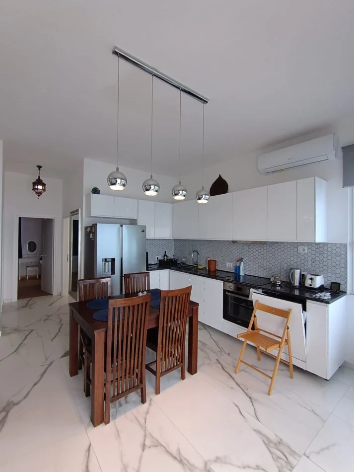 Sarande, shitet 2+1 Kati 6, 350.000 € (sarande)